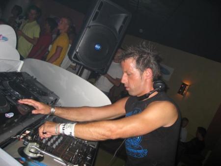 Dj STYLE